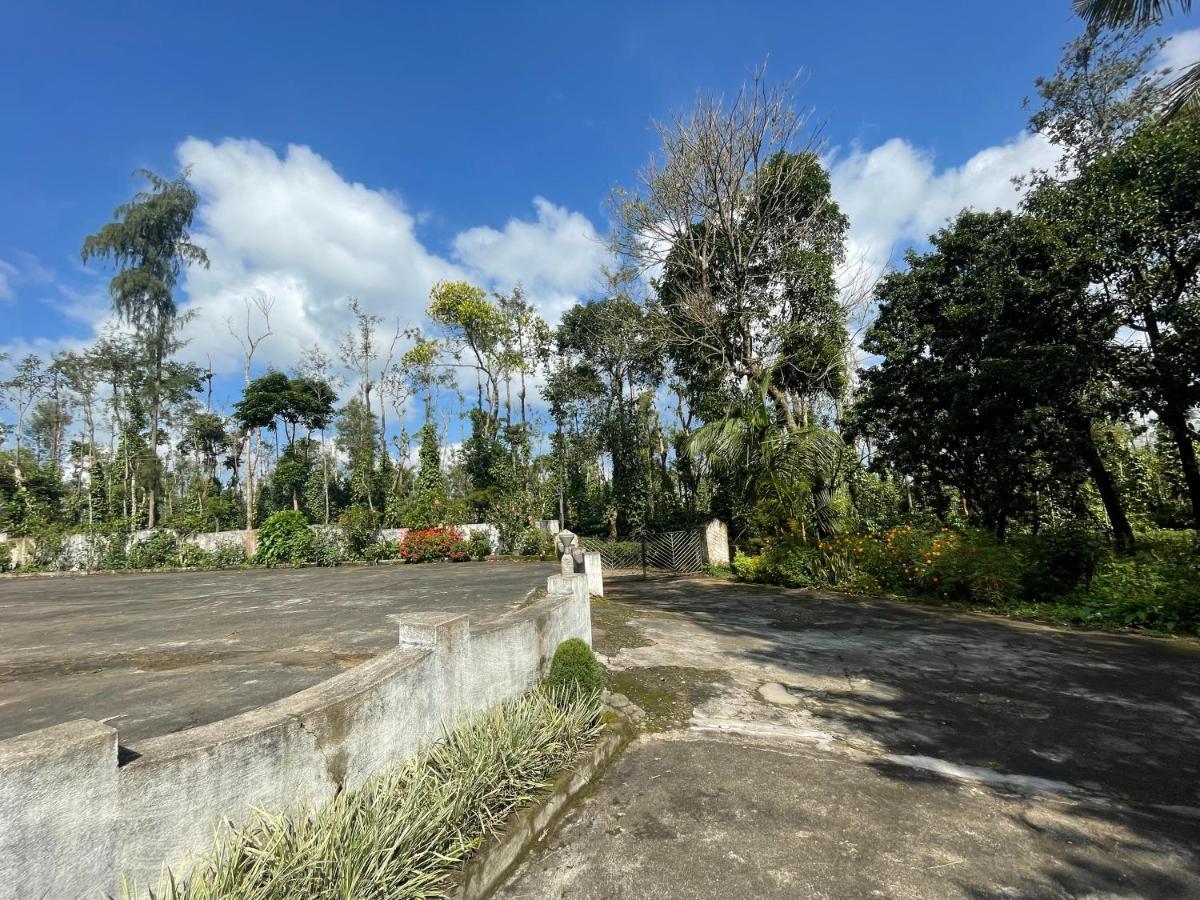 New Organic Home Stay Mudigere ภายนอก รูปภาพ