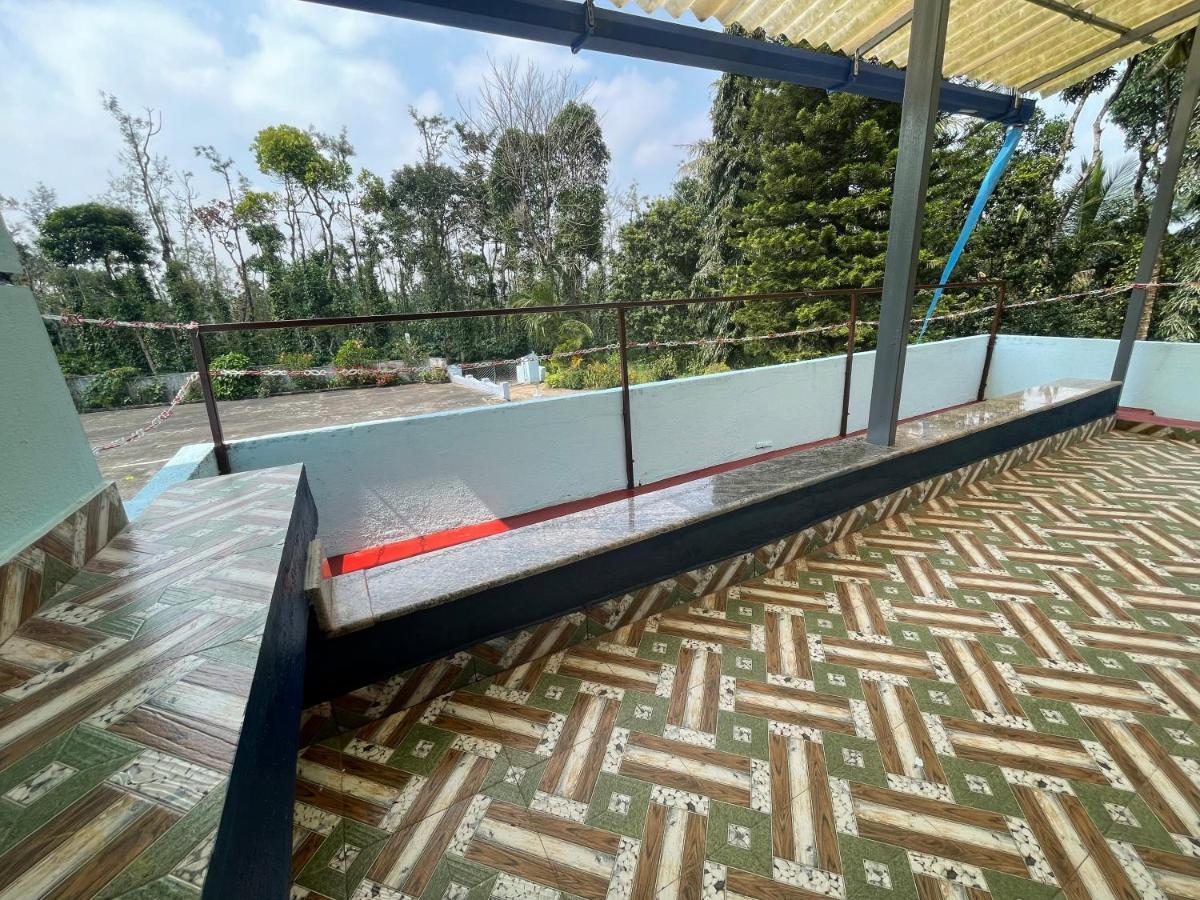 New Organic Home Stay Mudigere ภายนอก รูปภาพ