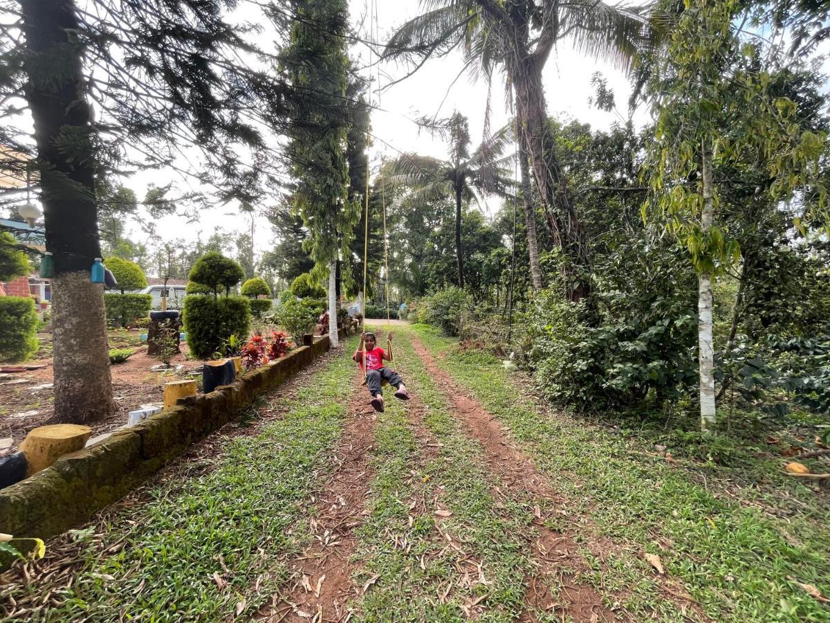 New Organic Home Stay Mudigere ภายนอก รูปภาพ