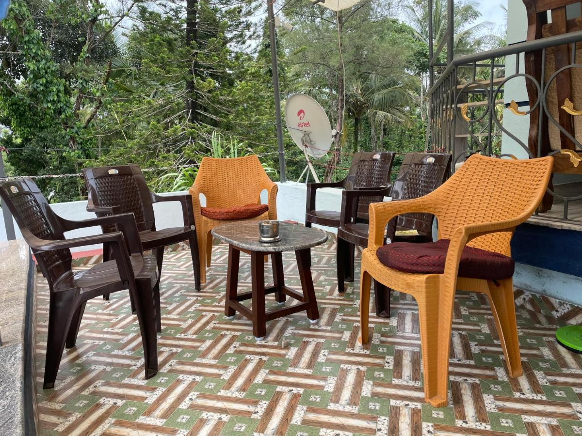New Organic Home Stay Mudigere ภายนอก รูปภาพ